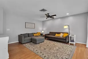 4904 Foxrun, Lakeland, FL 33813 - Photo 6