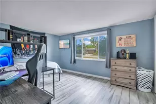 391 N Walton Ave, Tarpon Springs, FL 34689 - Photo 20