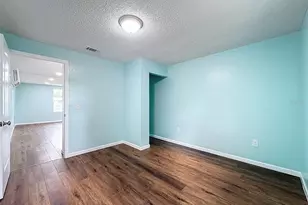 5063 Walnut Circle E, Lakeland, FL 33810 - Photo 22