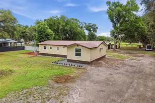 5063 Walnut Circle E, Lakeland, FL 33810 - Photo 8