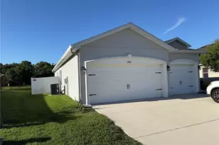 1438 Cypress View Ln, Lakeland, FL 33811 - Photo 4