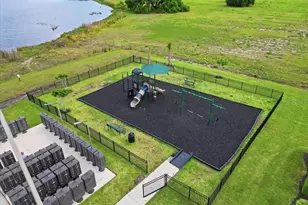 851 Vienna Dr, Winter Haven, FL 33884 - Photo 12