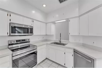 3133 Stonewater Drive #3133, Lakeland, FL 33803 - Photo 14