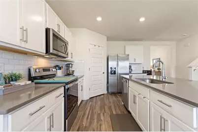 421 Chayne Place, Saint Cloud, FL 34771 - Photo 18