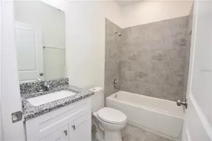 206 W Crescent Dr, Lakeland, FL 33805 - Photo 20