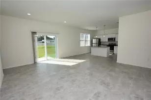 206 W Crescent Dr, Lakeland, FL 33805 - Photo 12