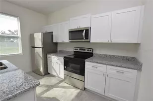 206 W Crescent Dr, Lakeland, FL 33805 - Photo 6