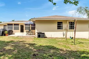 1743 Wilshire Ct, Lakeland, FL 33809 - Photo 48