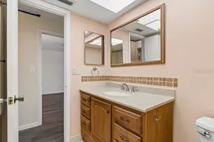 11200 102nd Ave, Seminole, FL 33778 - Photo 6