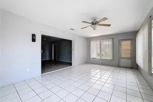 1618 Bentwood Dr, Sun City Center, FL 33573 - Photo 32