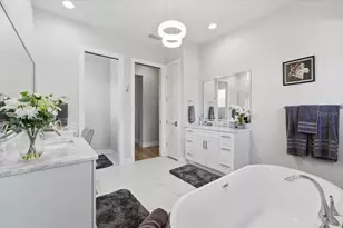 8293 Cypress Trace Blvd, Lakeland, FL 33809 - Photo 26