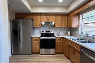 1052 Medinah Dr, Winter Haven, FL 33884 - Photo 10