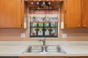 842 Rockingham Rd, Lakeland, FL 33809 - Photo 12