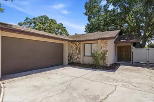 842 Rockingham Rd, Lakeland, FL 33809 - Photo 4