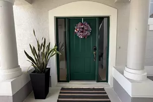 629 Grasslands Village Cir, Lakeland, FL 33803 - Photo 4