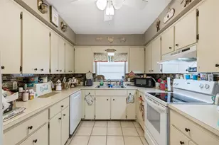 711 Mikasuki Dr, Lakeland, FL 33813 - Photo 10