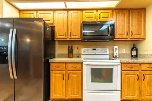 744 Cedar Knoll Dr N, Lakeland, FL 33809 - Photo 8