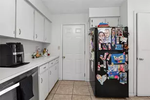 1140 Dosseywood Ln, Lakeland, FL 33811 - Photo 32