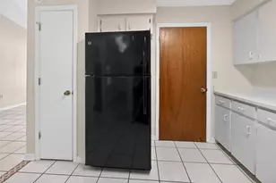 1140 Dosseywood Ln, Lakeland, FL 33811 - Photo 8