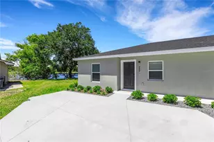 902 / 904 Captiva Point, Lakeland, FL 33801 - Photo 2