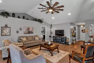 353 Mandolin Ln, Winter Haven, FL 33884 - Photo 16