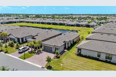 779 Via Como Street, Kissimmee, FL 34759 - Photo 2