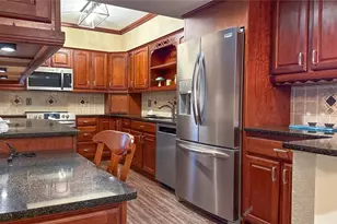 17 Loma Verde, Lakeland, FL 33813 - Photo 6