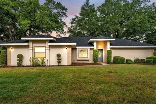 4669 Highlands Pl Dr, Lakeland, FL 33813 - Photo 1