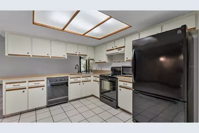 4669 Highlands Place Drive, Lakeland, FL 33813 - Photo 10