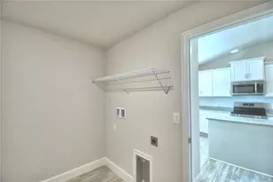 4705 Grandview Gln Dr, Auburndale, FL 33823 - Photo 14