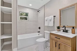 723 W Myrtle St, Lakeland, FL 33815 - Photo 12