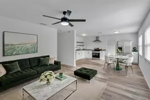 230 Palm Ave, Auburndale, FL 33823 - Photo 4