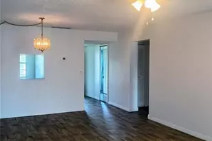 333 Lake Howard Dr NW, Winter Haven, FL 33880 - Photo 4