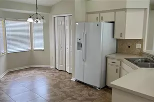 4607 Great Blue Heron Dr, Lakeland, FL 33812 - Photo 4