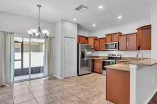 2622 Lantern Hill Ave, Brandon, FL 33511 - Photo 6