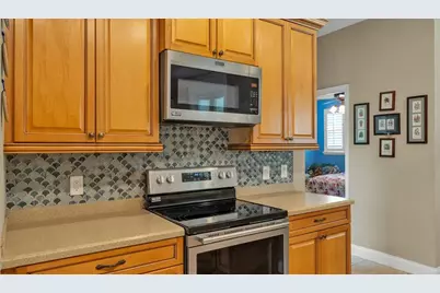 3940 Sunnywood Circle, Lakeland, FL 33812 - Photo 12