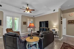 3940 Sunnywood Cir, Lakeland, FL 33812 - Photo 8