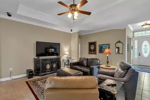 3940 Sunnywood Cir, Lakeland, FL 33812 - Photo 6