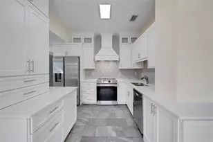 934 Vistabula St, Lakeland, FL 33801 - Photo 10