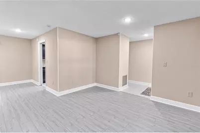 1929 Valencia Way, Clearwater, FL 33764 - Photo 12