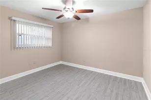 1929 Valencia Way, Clearwater, FL 33764 - Photo 22