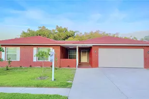 1929 Valencia Way, Clearwater, FL 33764 - Photo 2