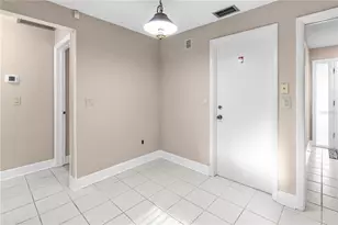 1929 Valencia Way, Clearwater, FL 33764 - Photo 22