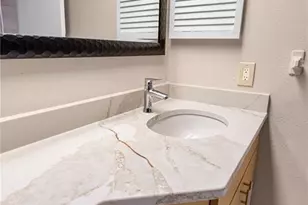 1929 Valencia Way, Clearwater, FL 33764 - Photo 38