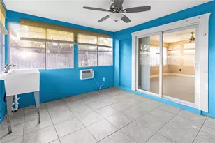 1929 Valencia Way, Clearwater, FL 33764 - Photo 42