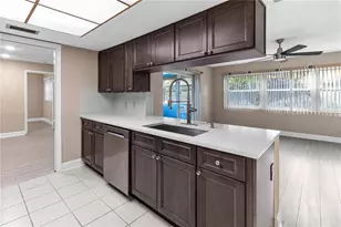 1929 Valencia Way, Clearwater, FL 33764 - Photo 10