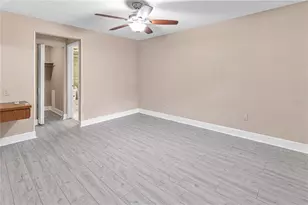 1929 Valencia Way, Clearwater, FL 33764 - Photo 8