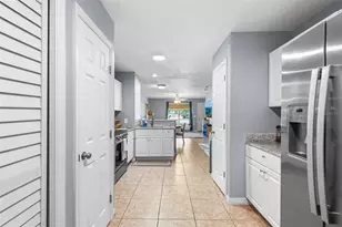 608 Pineville Ln, Lakeland, FL 33810 - Photo 16