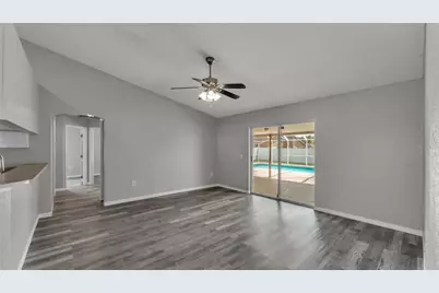5284 English Drive, Lakeland, FL 33812 - Photo 10