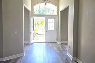 5352 Camberlea Ave, Zephyrhills, FL 33541 - Photo 4